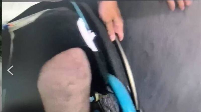癱瘓男深夜返家遇困難！大安警搬輪椅解圍