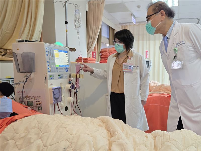 貧血是洗腎病人常見的併發症之一，但也可能造成其他疾病判別的盲點。（圖／北醫附醫提供）