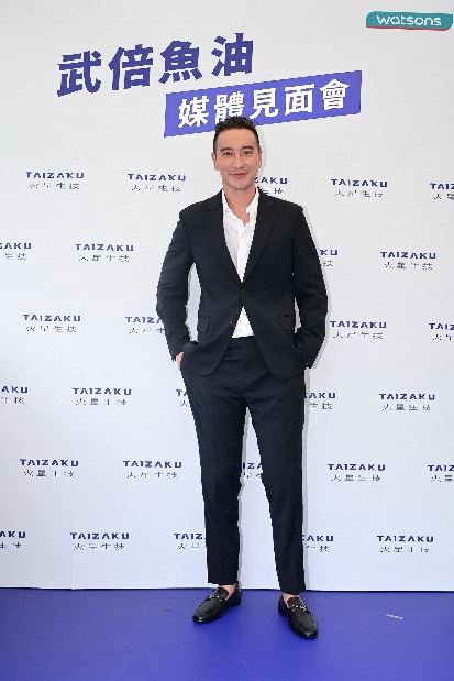 王陽明透露父親節會和老婆女兒一起度過。（圖／火星生技提供）