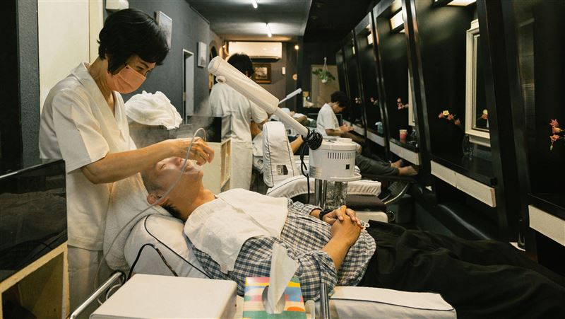 2025老爺式旅行　一探復古潮男的老派沙龍