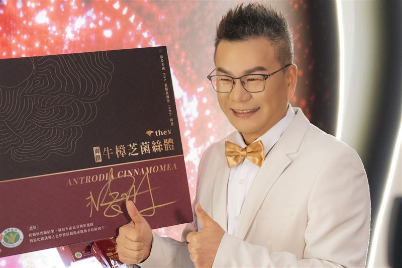 沈玉琳沈玉琳近日病倒送醫,目前還在醫院靜養,確切病因仍不明。(圖/翻攝自沈玉琳臉書)
