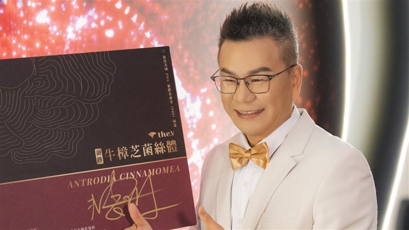 沈玉琳仍在醫院治療，病情尚未明朗。（圖／翻攝自臉書）