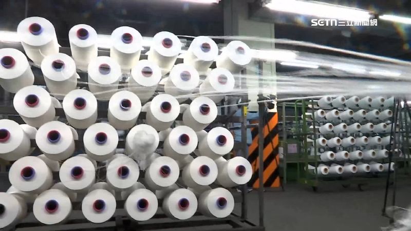 紡織業者指出台灣關稅如果確定20%,因成衣業者春夏已經接單,會變成做一單賠一單的慘況