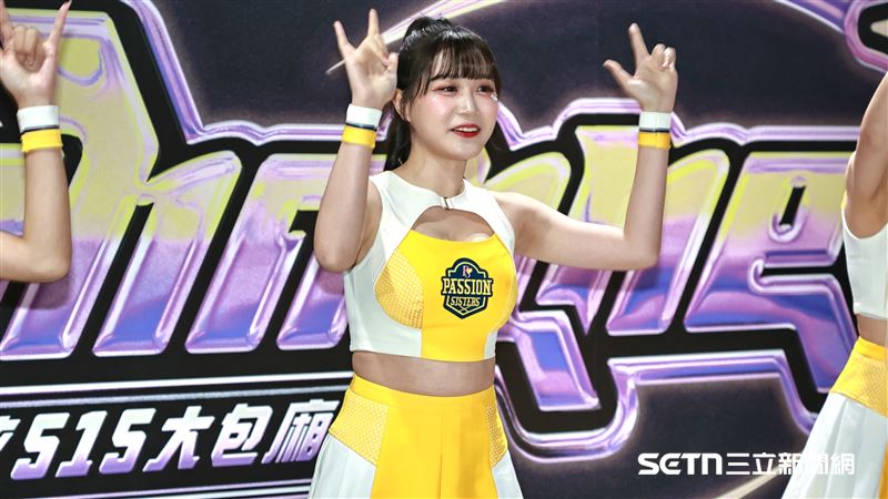 PS女孩韓籍成員邊荷律1日賽後獻唱中文歌。(圖/記者劉彥池攝影)