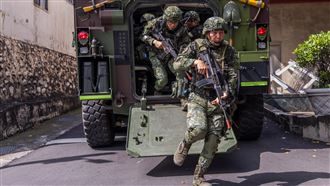 貸款扛不住！上尉當起共諜檢方怒起訴