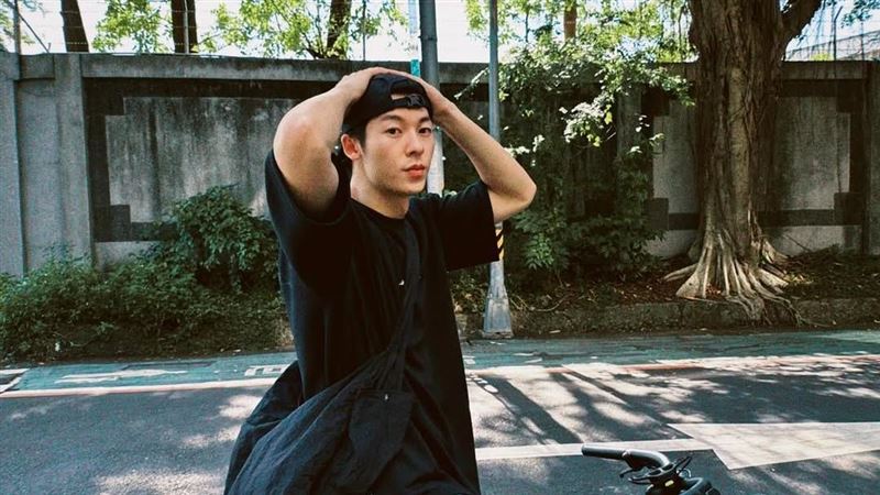 許光漢遭傳已退伍被打臉 正式退役時間曝