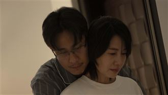 劉書宏宣告「結束18年關係」！放鬆做自己