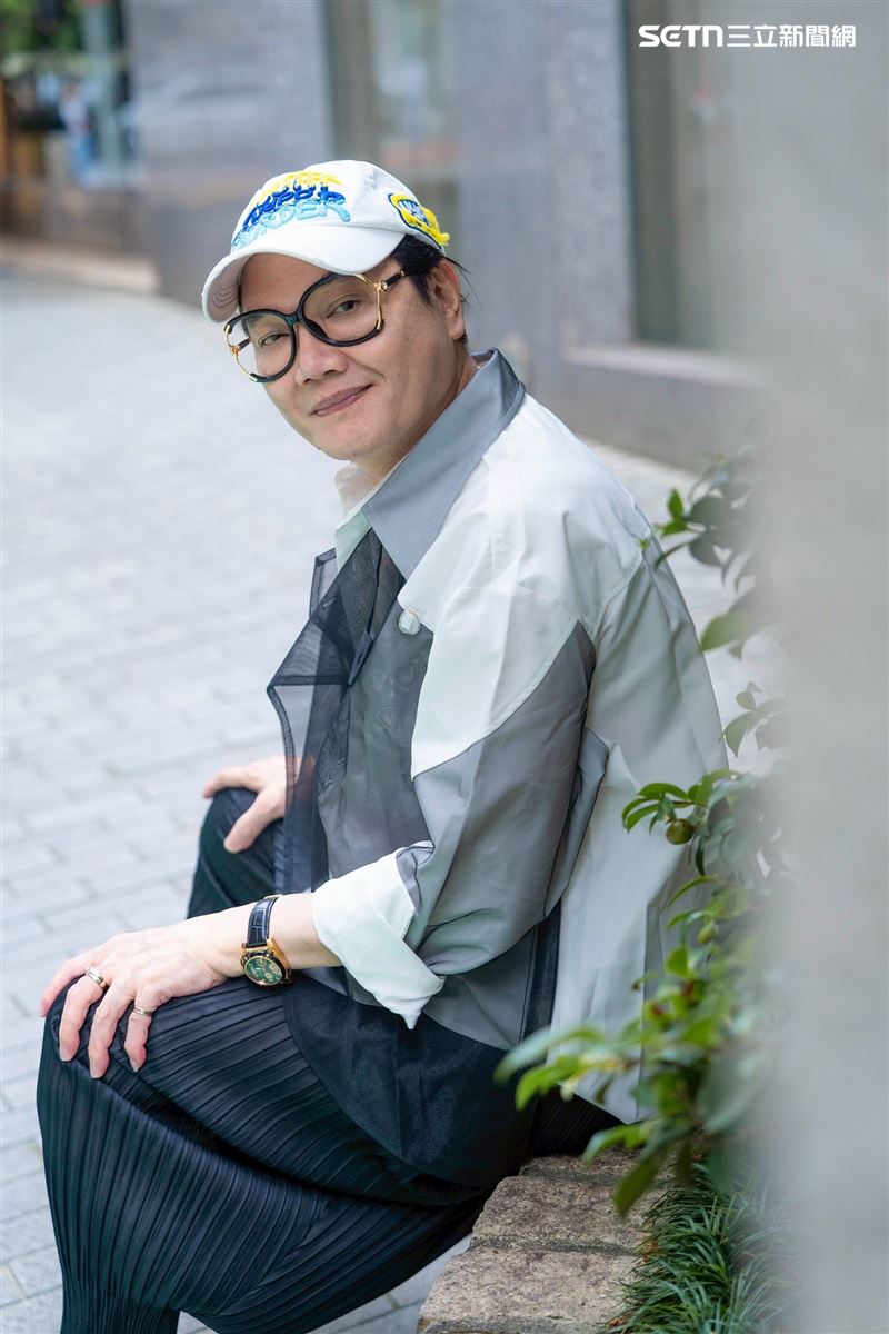 七郎推出新專輯，接受三立新聞網專訪。（圖／記者趙于瑩攝影）