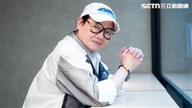 七郎推出新專輯，接受三立新聞網專訪。（圖／記者趙于瑩攝影）
