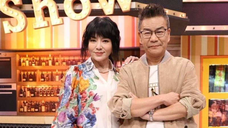 沈玉琳病倒前與唐綺陽搭檔主持。（圖／翻攝自臉書）