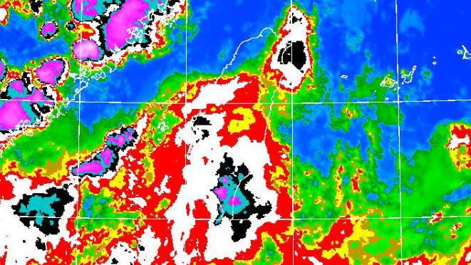 新／雨彈狂炸！明天7地達「停班課標準」