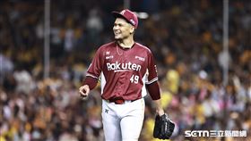 ▲中職36年例行賽，樂天桃猿先發投手威能帝「無安打比賽」在7局下被王威晨打破。（圖／記者劉彥池攝影）