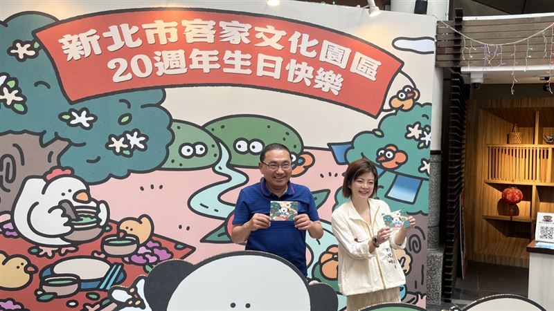 市長侯友宜與客家局長劉冠吟,為此次的客家活動拉開序幕。(圖/記者黃翎瑄攝影)