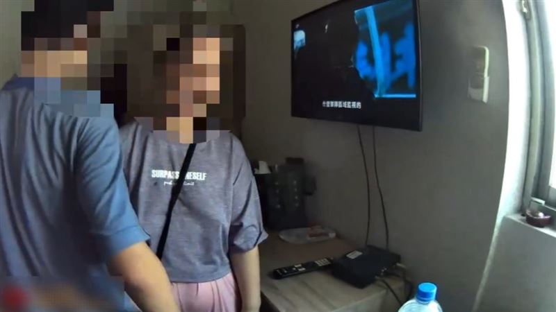 少年離家不願進食,保母心急報案。(圖/翻攝畫面)