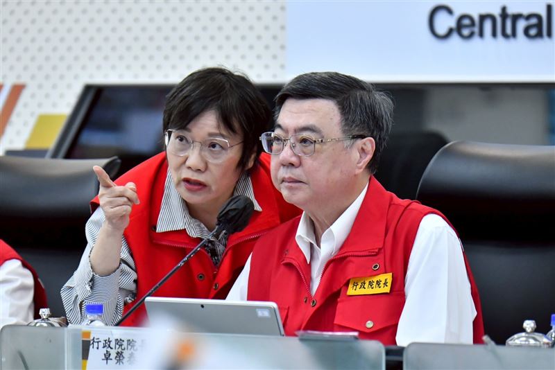 行政院長卓榮泰今(3)日視導「0728豪雨中央災害應變中心」。(圖/行政院提供)