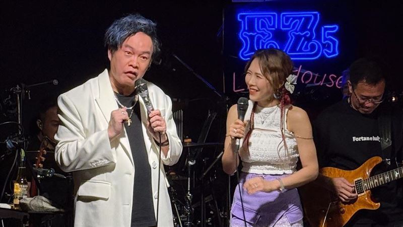 吳申梅朝聖演唱會突被cue上台：來都來了