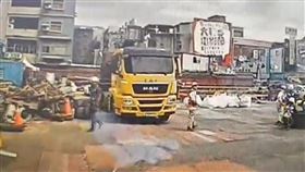 桃園捷運,工人,墜落,桃園（圖／翻攝畫面）