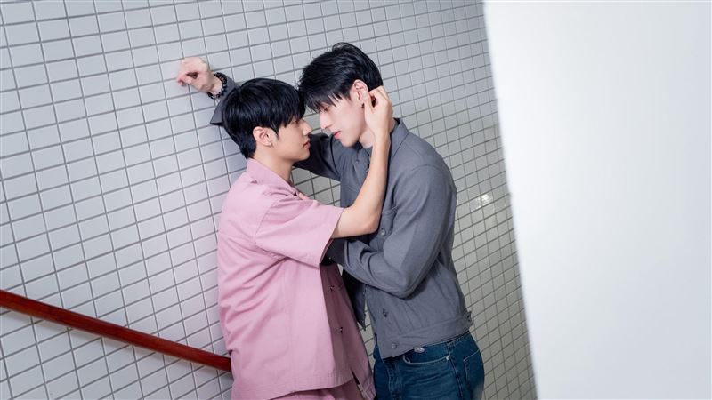 25歲男神沒談過戀愛!拍戲初吻「獻給他」