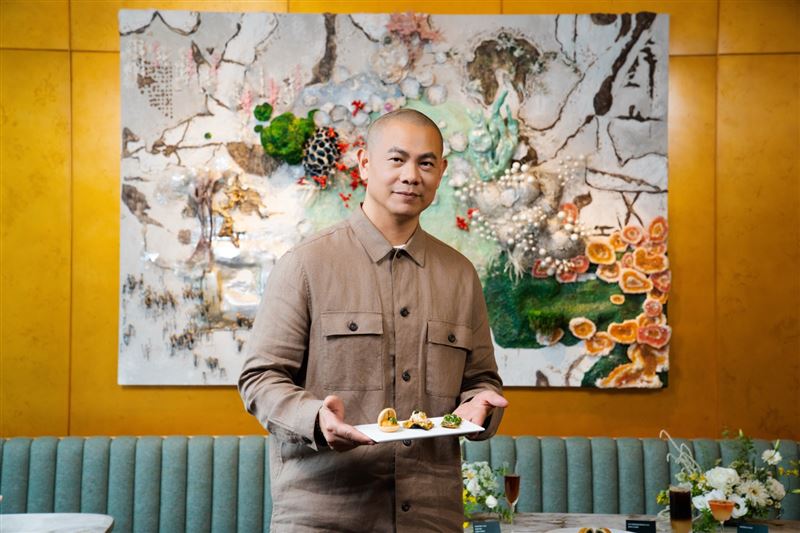 SIREN&rsquo;S LOUNGE採預約制座席，搭配國際名廚江振誠設計的套餐，邀饕客沉浸於空間、服務與味覺交織而成的尊榮時刻。（圖／品牌業者提供）