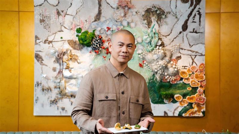 江振誠打造套餐 星巴克DREAM PLAZA開吃