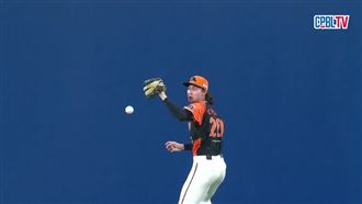 林佳緯要命離譜掉球失誤！布雷克50勝飛了