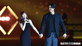 ▲中信兄弟「我不是歌手」，投手鄭浩均和PS女孩小迪合唱《Die With A Smile》。（圖／記者劉彥池攝影）