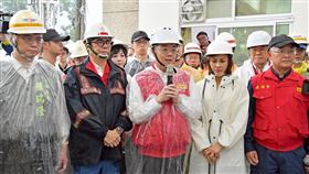 行政院長卓榮泰今（4）日關心「台20線81k墜車事件搜救情形。（圖／行政院提供）