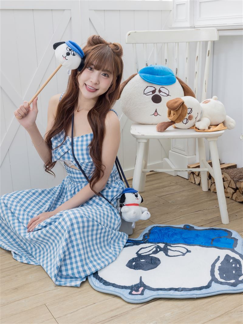 7-ELEVEN於8月7日下午3點起再加碼推出「OLAF的慵懶生活」與「SNOOPY 75週年」精品集點送。（圖／超商業者提供）
