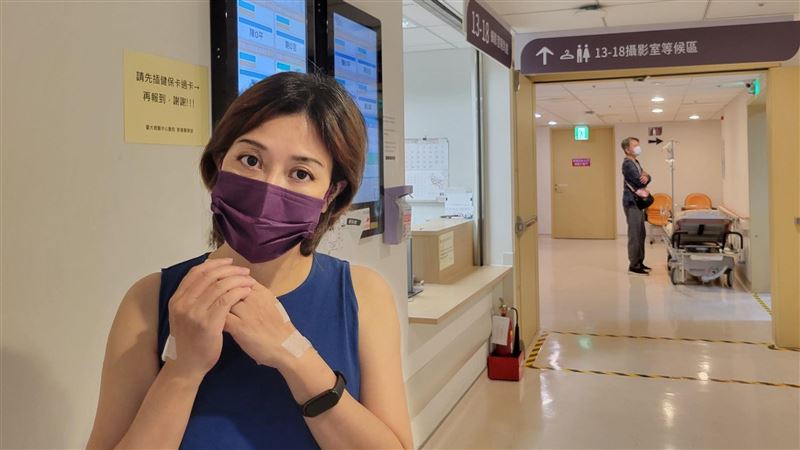 作家罹癌好多人變末期！曝光最新檢查結果