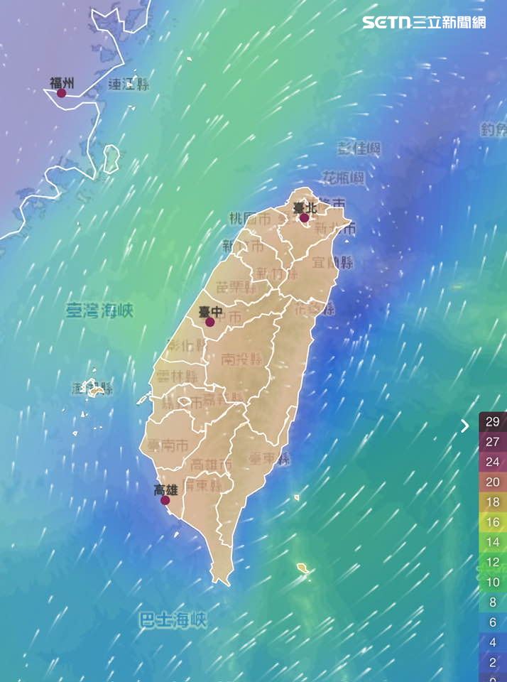 雷聲隆隆!大雷雨開炸雙北1小時,鄭明典兩張圖說明原因。(圖/翻攝自鄭明典臉書)