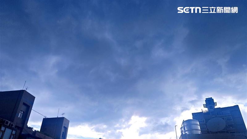 大雷雨炸雙北1小時 鄭明典兩圖說明原因