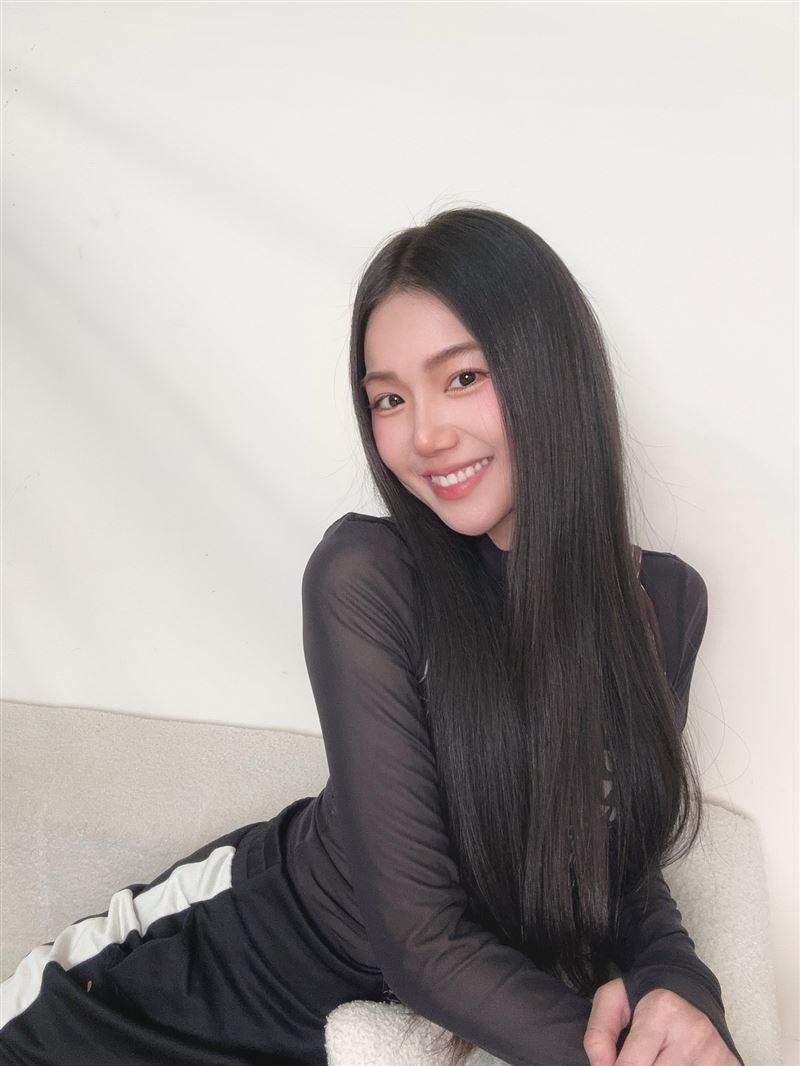 家寧最新美照。(圖/翻攝自家寧IG)