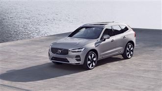 爆紅帥總裁陷苦戰 上任首月銷量慘跌