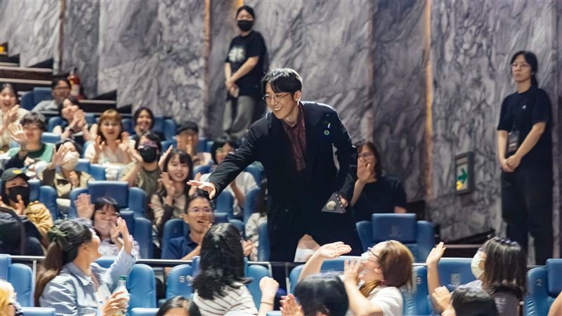 高橋一生來台突襲電影院　台語喊：Jo愛你