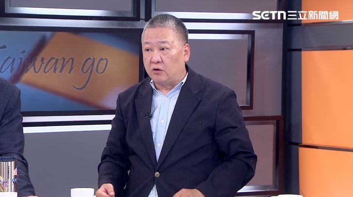 吳崑玉批評盧秀燕出訪澳洲不是好時間。(圖/前進新台灣)