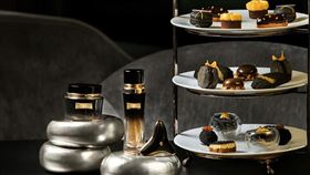 台北寒舍艾美酒店北緯二十五與頂級美妝保養品牌Lancôme蘭蔻聯手合作，限時推出「黑鑽奢華聯名午茶饗宴」。（圖／飯店旅宿業者提供）
