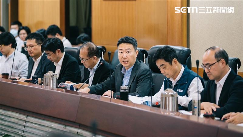 陳世凱啟動交通AI委員會　提出7大策略