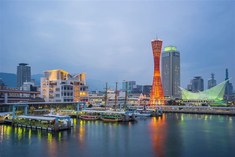 神戶港灣燈塔的絕美景色。(圖/雄獅旅遊提供)