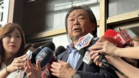 ▲民進黨立委王世堅出席中常會前受訪。（圖／記者劉秀敏攝影）