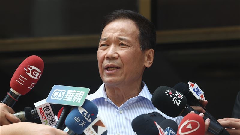 陳明義:鍾小平不該成藍白並肩路上絆腳石