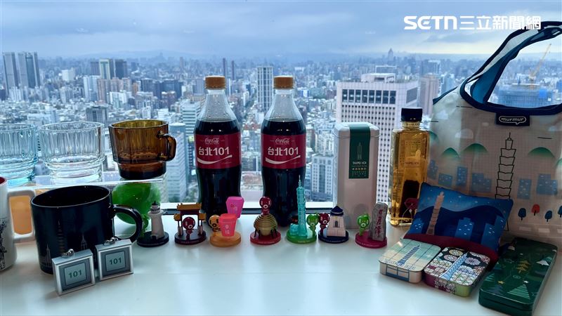 台北101首度公布「年度熱銷紀念品Top12」。（圖／記者 賴俊佑攝影）