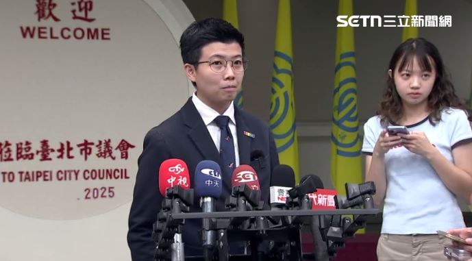 苗博雅接受媒體聯訪,嗆羅智強胡鬧。(圖/翻攝畫面)