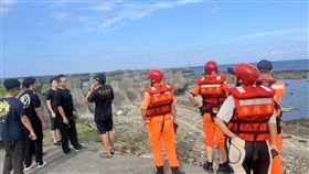 獨木舟從貢寮出發後，就毫無音訊。（圖／翻攝畫面）