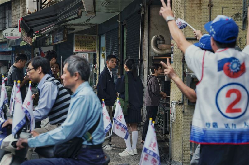 國片《南方時光》入選西班牙聖賽巴斯提安國際影展。(圖/百景映畫提供)
