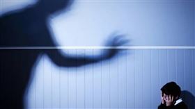 新北某安置中心多位學童遭性侵，還有孩子被社工判定在機構自學，無法與外界聯絡而失去求救管道。（示意圖／CFP）