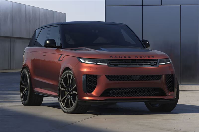 Range Rover Sport SV Carbon Edition休旅車。（翻攝Range Rover網站）