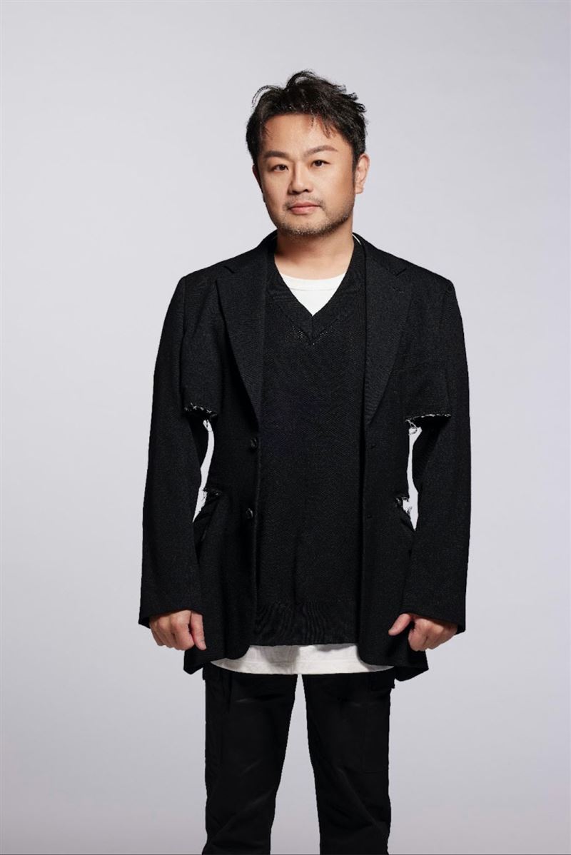 歌手Owen蘇震洋成長過程中有三次「瀕死經驗」。(圖/綵星娛樂提供)