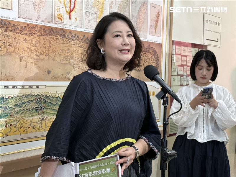 民進黨立法院黨團幹事長吳思瑤受訪回應時事議題。(圖/記者劉秀敏攝影)