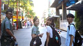 國防部以《青年日報》的文創品牌「青文創」進駐現場，與文化總會強強聯手，推出超萌原創IP。（圖／文總提供）