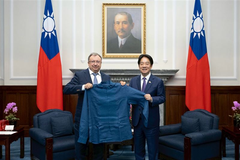 總統賴清德接見「烏克蘭跨黨派國會議員訪問團」。（圖／總統府提供）